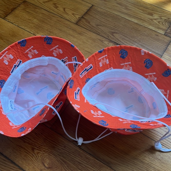 Whataburger orange bucket hat - Picture 2 of 3